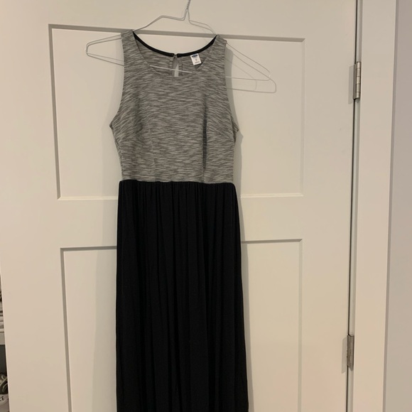 Old Navy Causal Dress - Picture 1 of 3